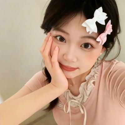 劳拉·马尔斯的眼睛